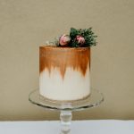 Andrea-and-Rob-gold-wedding-cake