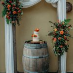 wedding cake & arch
