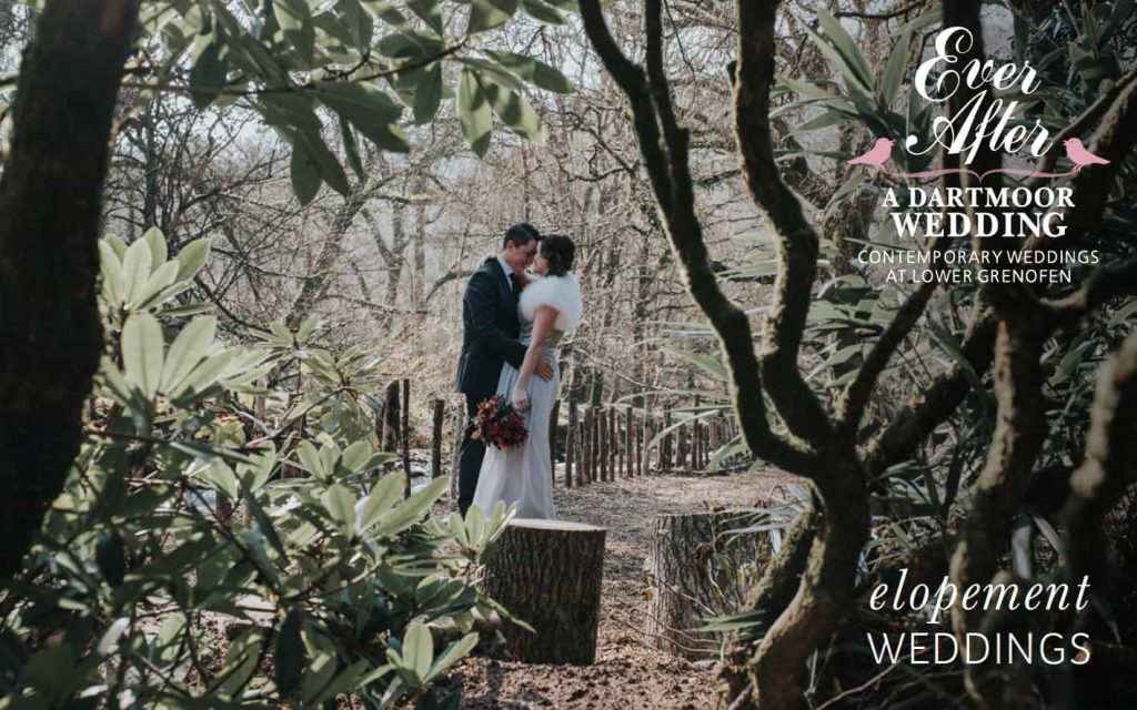 photo-winter-woods-elopement-wedding-bride-groom